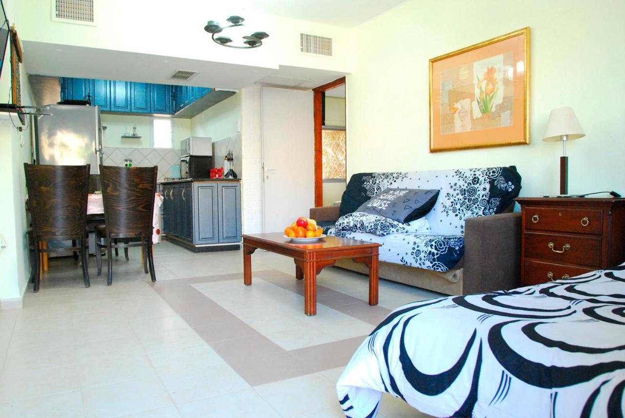 Ein Gedi Rooms Neve Zohar Exterior photo